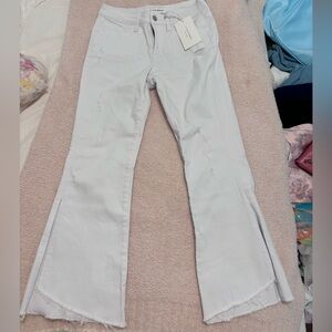 NWT Flying Monkey Mid Rise Crop Kick Flare in white